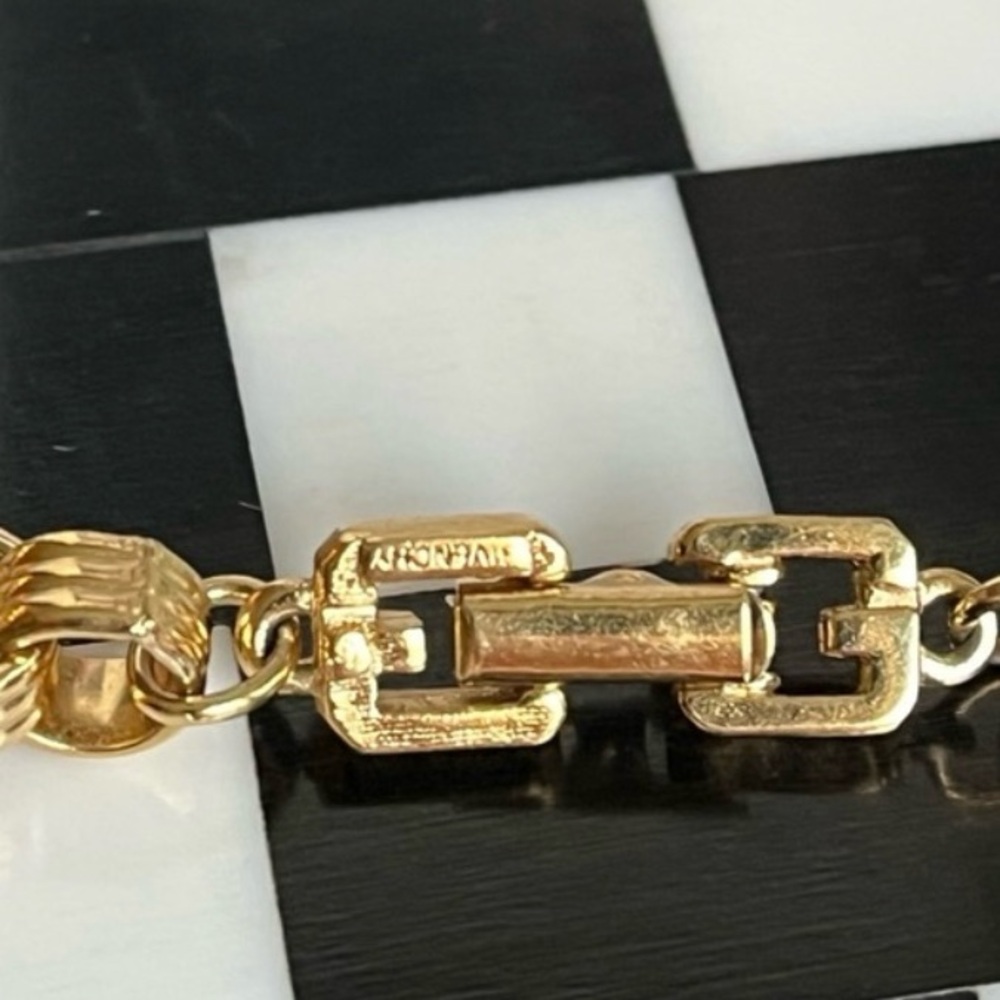 VINTAGE GIVENCHY ROLO LINK NECKLACE - Picture 8 of 13